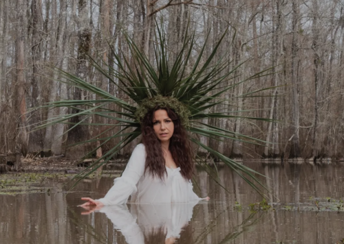 Tiffany Pollack, Intica poster