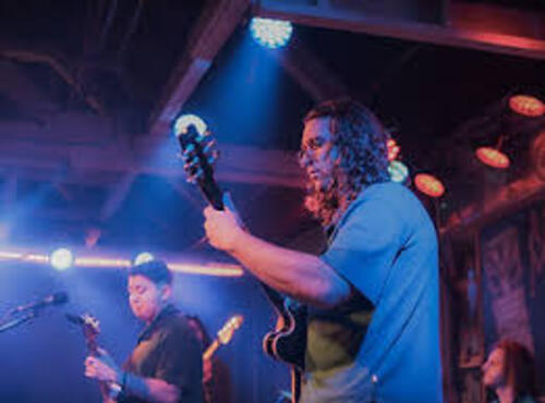 William Johnston's Extravagant Superband, Douglas Von Irvin