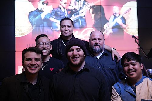 Bluesbay Art Boutiki Debut image